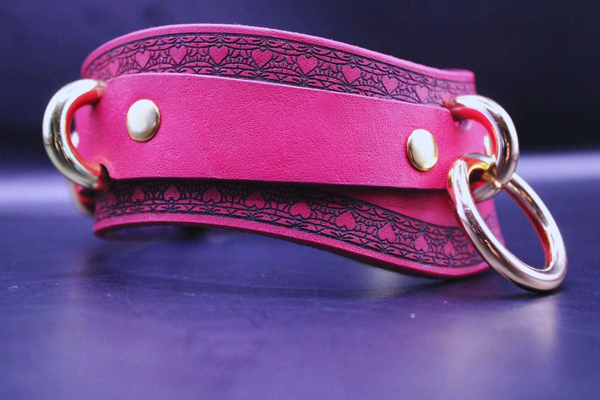 Heart BDSM Collar Sub Collar for BDSM and Petplay